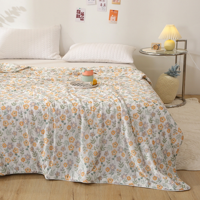 91家纺网 家纺一手货源 找家纺 薇玛仕 2026爆款新款印花凉感丝夏凉被空调被带氨自带凉感夏被 花海-绿