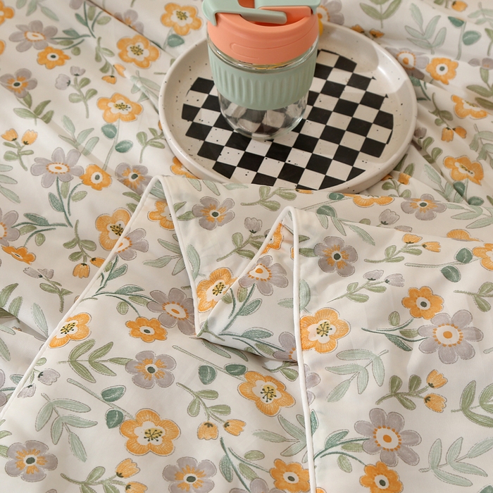 91家纺网 家纺一手货源 找家纺 薇玛仕 2026爆款新款印花凉感丝夏凉被空调被带氨自带凉感夏被 花海-绿