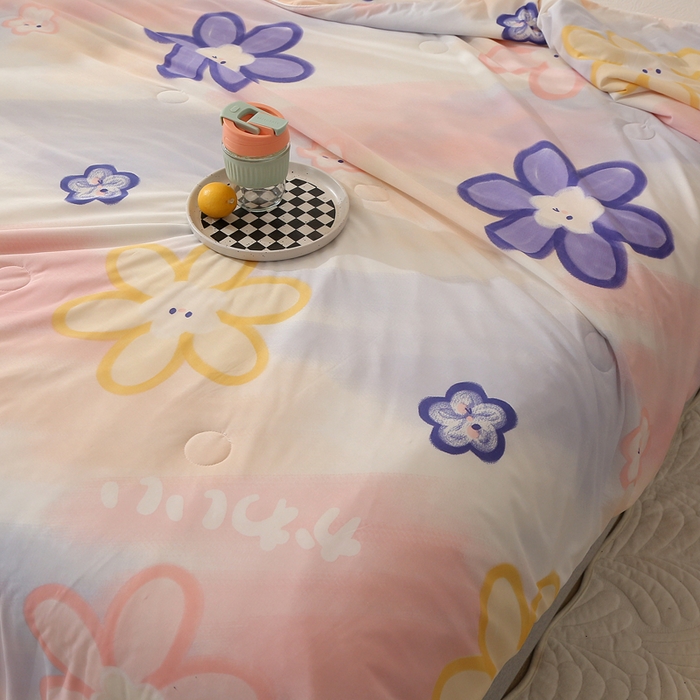 91家纺网 家纺一手货源 找家纺 薇玛仕 2026爆款新款印花凉感丝夏凉被空调被带氨自带凉感夏被 花颜