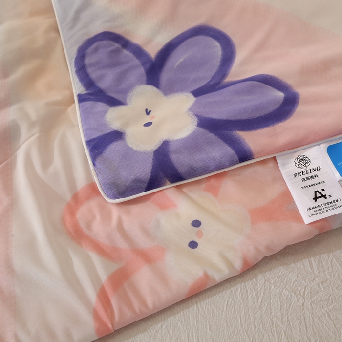 91家纺网 家纺一手货源 找家纺 薇玛仕 2026爆款新款印花凉感丝夏凉被空调被带氨自带凉感夏被 花颜