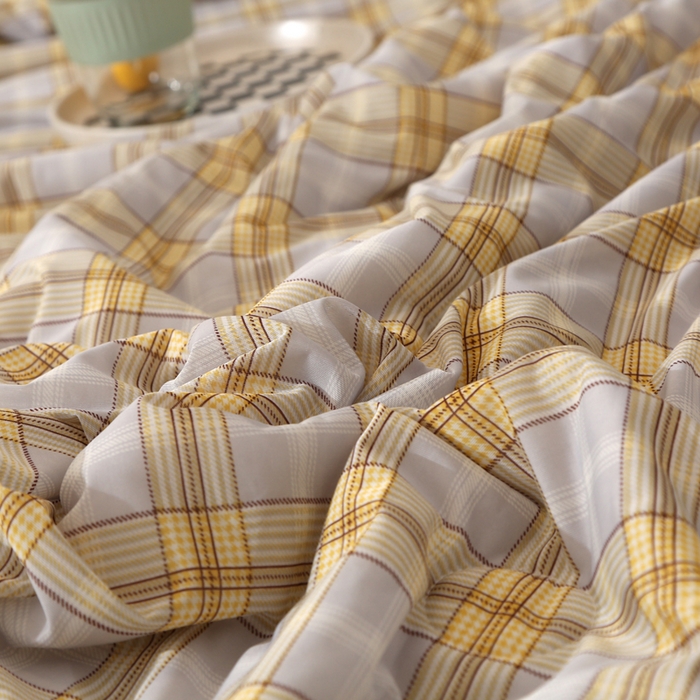 91家纺网 家纺一手货源 找家纺 薇玛仕 2026爆款新款印花凉感丝夏凉被空调被带氨自带凉感夏被 灰黄条格