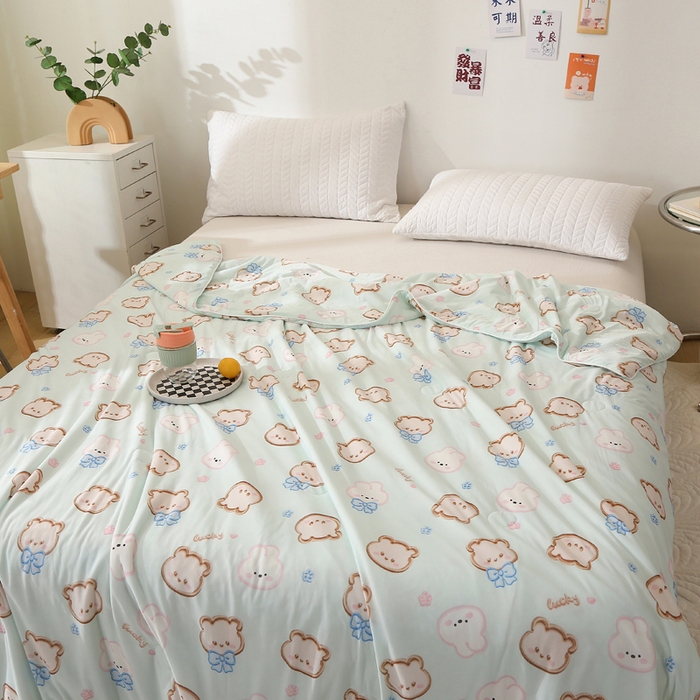 91家纺网 家纺一手货源 找家纺 薇玛仕 2026爆款新款印花凉感丝夏凉被空调被带氨自带凉感夏被 兔兔熊