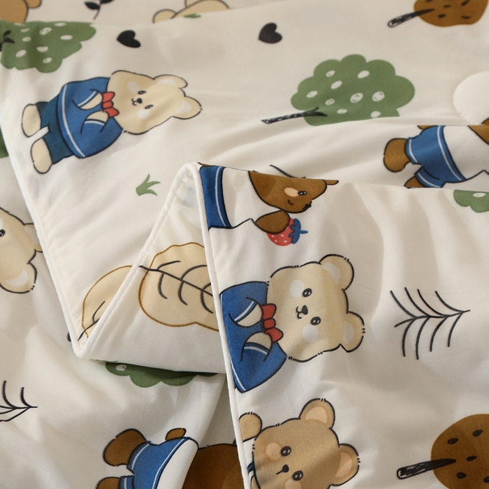 91家纺网 家纺一手货源 找家纺 薇玛仕 2026爆款新款印花凉感丝夏凉被空调被带氨自带凉感夏被 小熊乐园