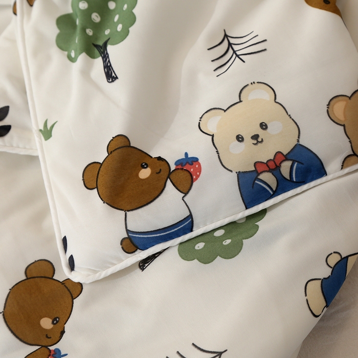 91家纺网 家纺一手货源 找家纺 薇玛仕 2026爆款新款印花凉感丝夏凉被空调被带氨自带凉感夏被 小熊乐园