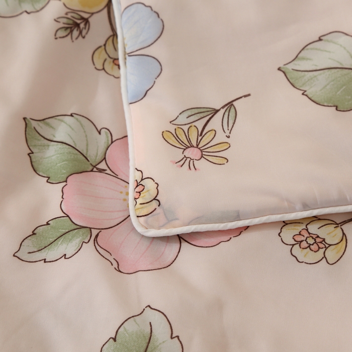 91家纺网 家纺一手货源 找家纺 薇玛仕 2026爆款新款印花凉感丝夏凉被空调被带氨自带凉感夏被 绽放