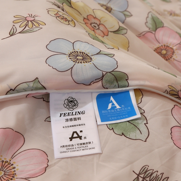 91家纺网 家纺一手货源 找家纺 薇玛仕 2026爆款新款印花凉感丝夏凉被空调被带氨自带凉感夏被 绽放