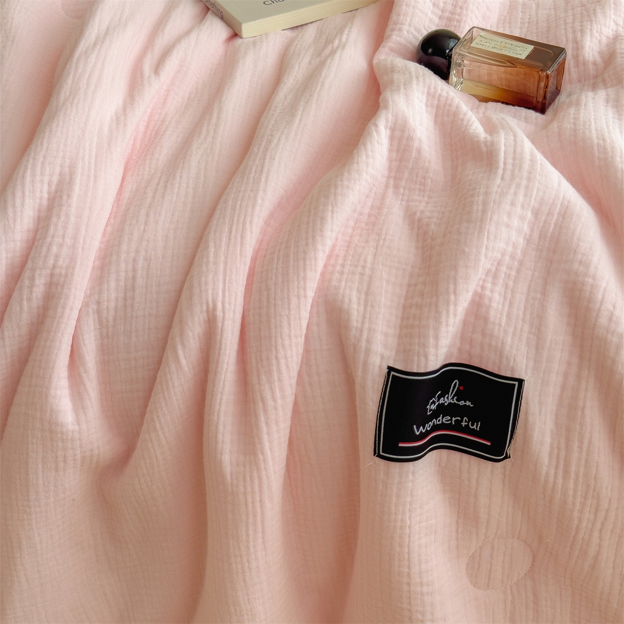 91家纺网 家纺一手货源 找家纺 布凡家居 2026新款A类母婴级全棉皱皱纱大豆夏被夏凉被空调被 马卡龙-樱花粉