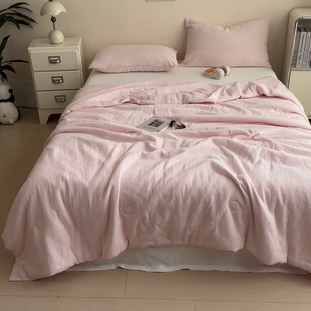 91家纺网 家纺一手货源 找家纺 布凡家居 2026新款A类母婴级全棉皱皱纱大豆夏被夏凉被空调被 马卡龙-樱花粉