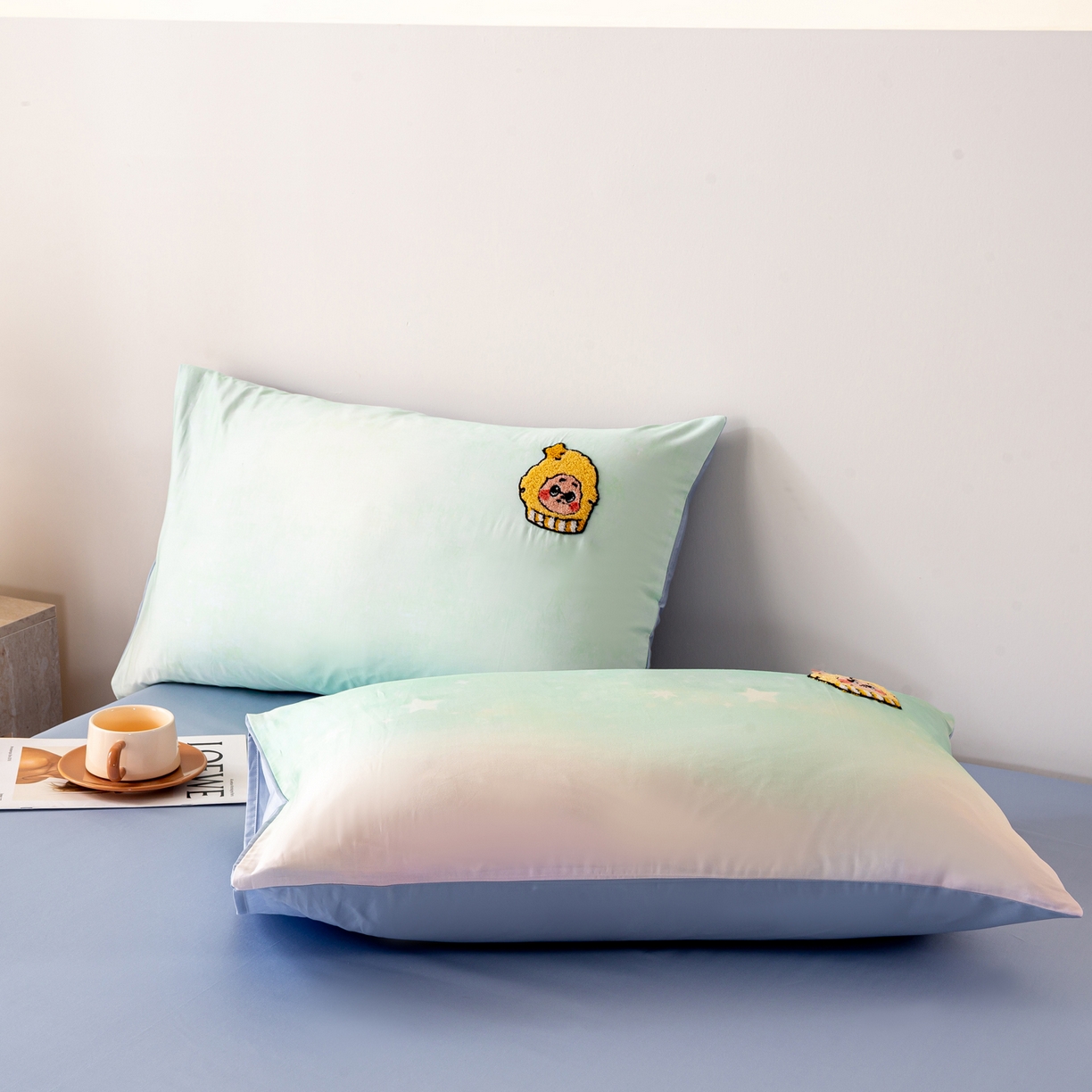 91家纺网 家纺一手货源 找家纺 卧趣家纺 2026新款A类100Pro贡缎全棉纯棉卡通毛巾绣四件套-场景一 小星星