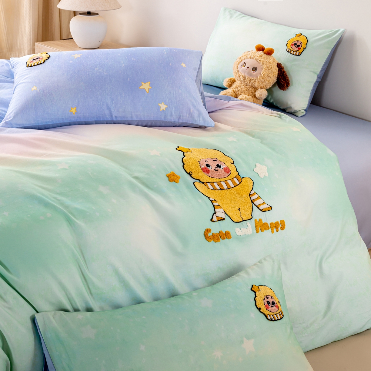 91家纺网 家纺一手货源 找家纺 卧趣家纺 2026新款A类100Pro贡缎全棉纯棉卡通毛巾绣四件套-场景一 小星星