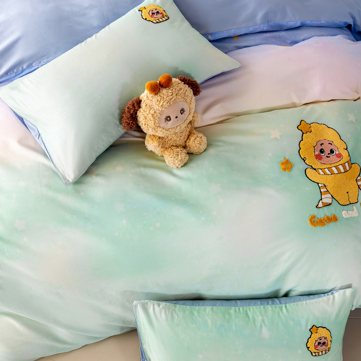 91家纺网 家纺一手货源 找家纺 卧趣家纺 2026新款A类100Pro贡缎全棉纯棉卡通毛巾绣四件套-场景一 小星星