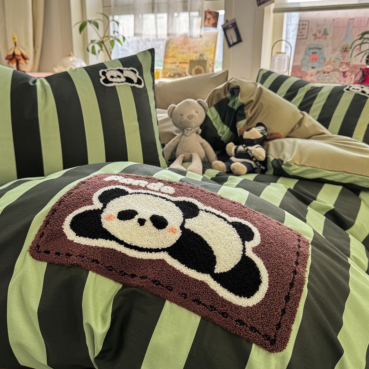 91家纺网 家纺一手货源 找家纺 卧趣家纺 2026新款A类100Pro贡缎全棉纯棉卡通毛巾绣四件套 曲奇小熊