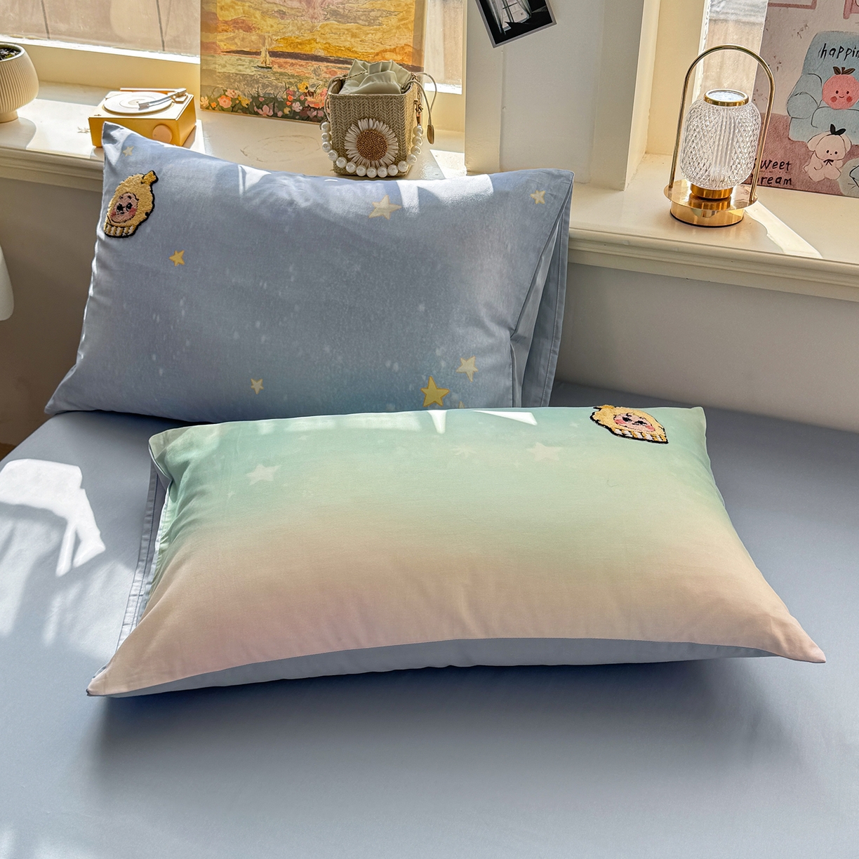 91家纺网 家纺一手货源 找家纺 卧趣家纺 2026新款A类100Pro贡缎全棉纯棉卡通毛巾绣四件套 小星星