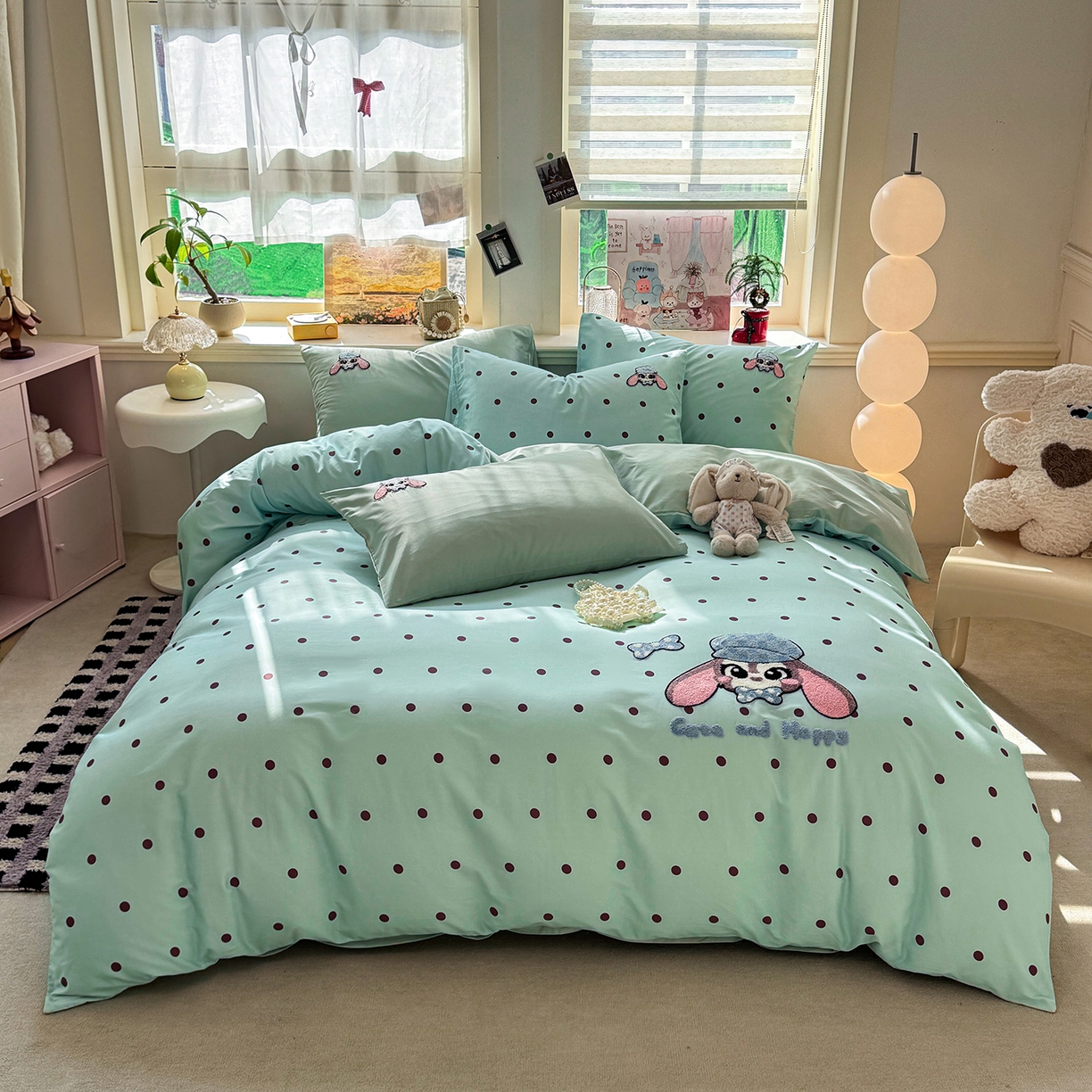 91家纺网 家纺一手货源 找家纺 卧趣家纺 2026新款A类100Pro贡缎全棉纯棉卡通毛巾绣四件套 甜心萌萌