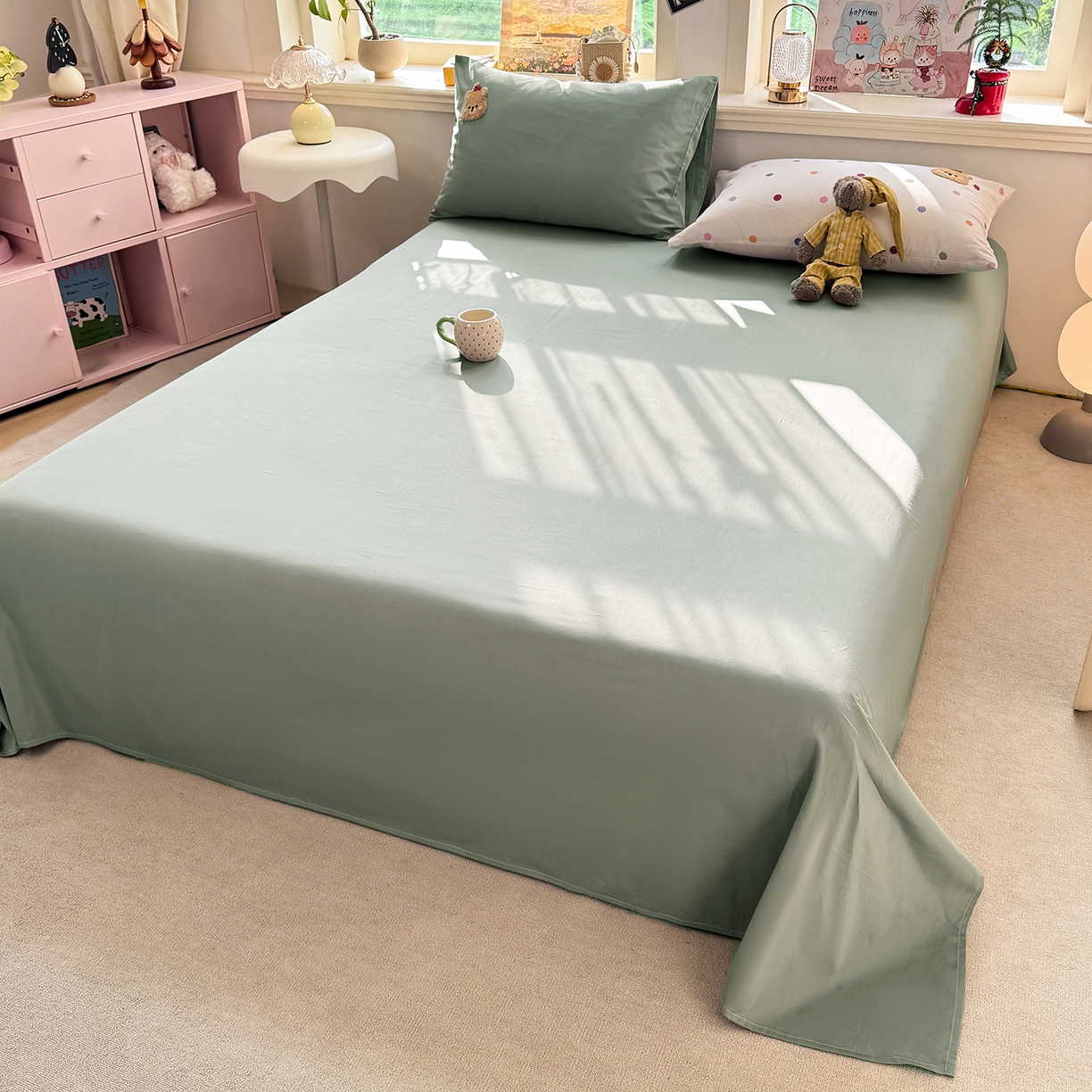 91家纺网 家纺一手货源 找家纺 卧趣家纺 2026新款A类100Pro贡缎全棉纯棉卡通毛巾绣四件套 七彩小熊