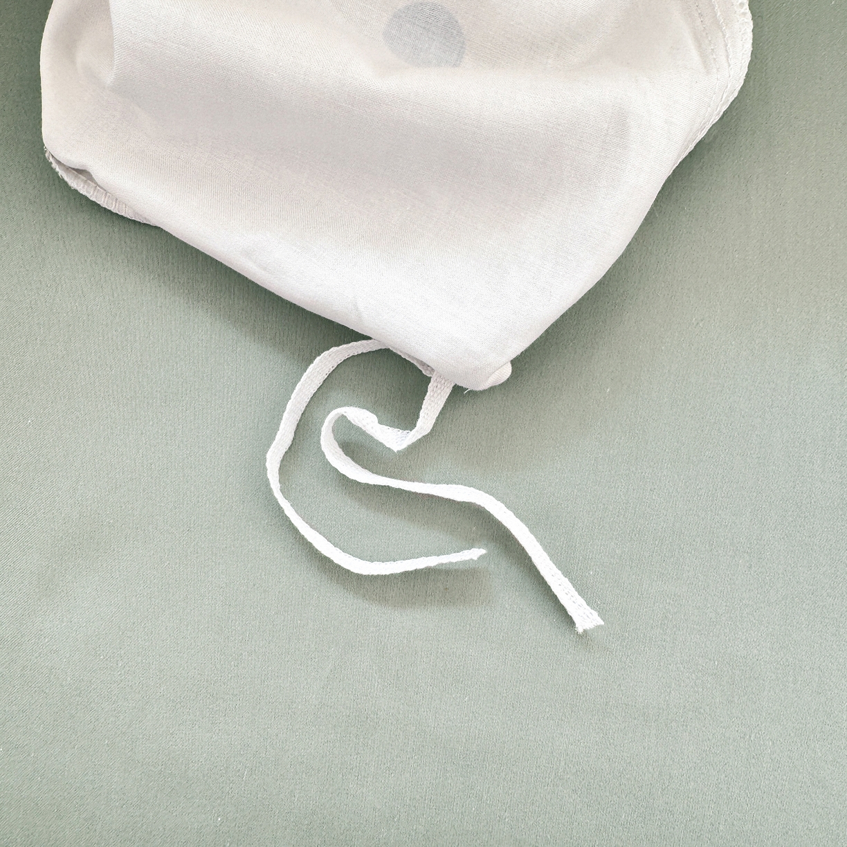 91家纺网 家纺一手货源 找家纺 卧趣家纺 2026新款A类100Pro贡缎全棉纯棉卡通毛巾绣四件套 七彩小熊