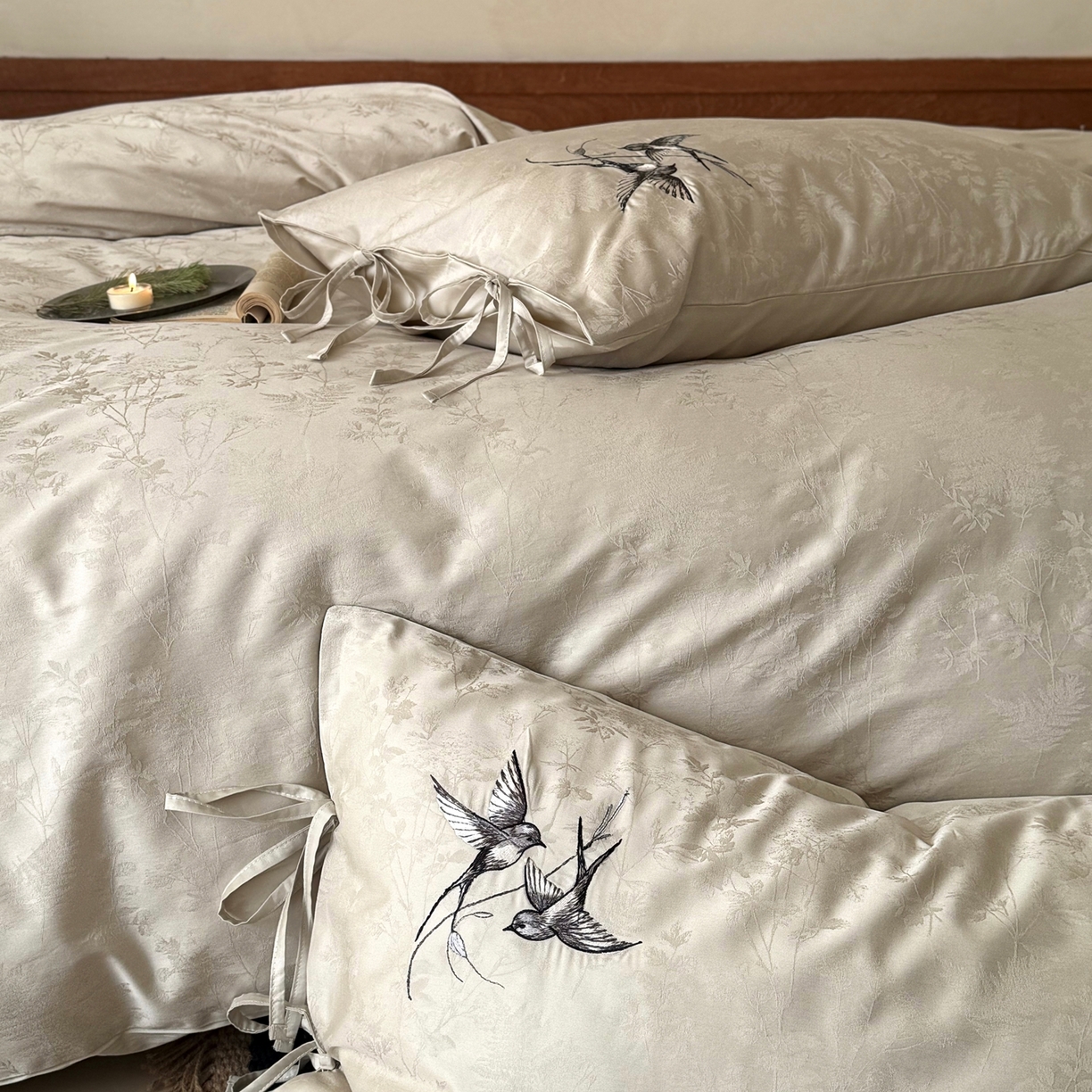 91家纺网 家纺一手货源 找家纺 （总）鹿班家居 2026春夏新款100s长绒棉纯棉刺绣提花四件套-鸢语（标准会员-20元）