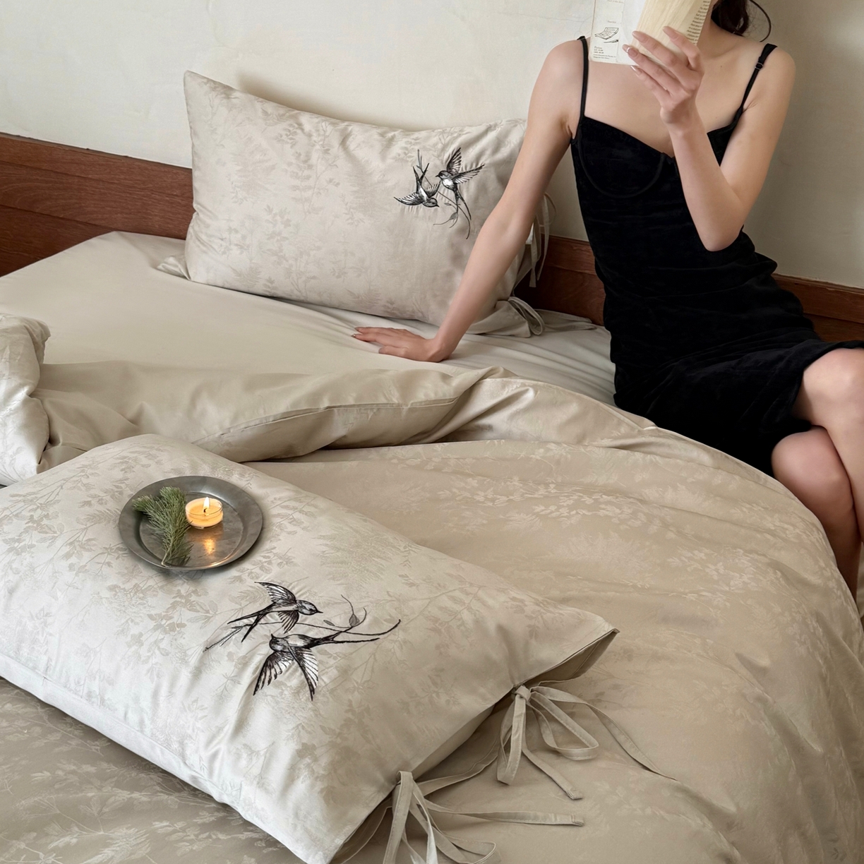 91家纺网 家纺一手货源 找家纺 鹿班家居 2026春夏新款100s长绒棉纯棉刺绣提花四件套-鸢语（标准会员-20元） 鸢语-玉色