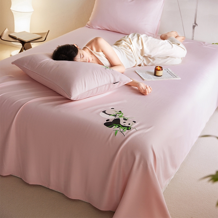 91家纺网 家纺一手货源 找家纺 春皖家纺 2026新款A类竹纤维绣花床单凉席系列-风格2 浅藕粉