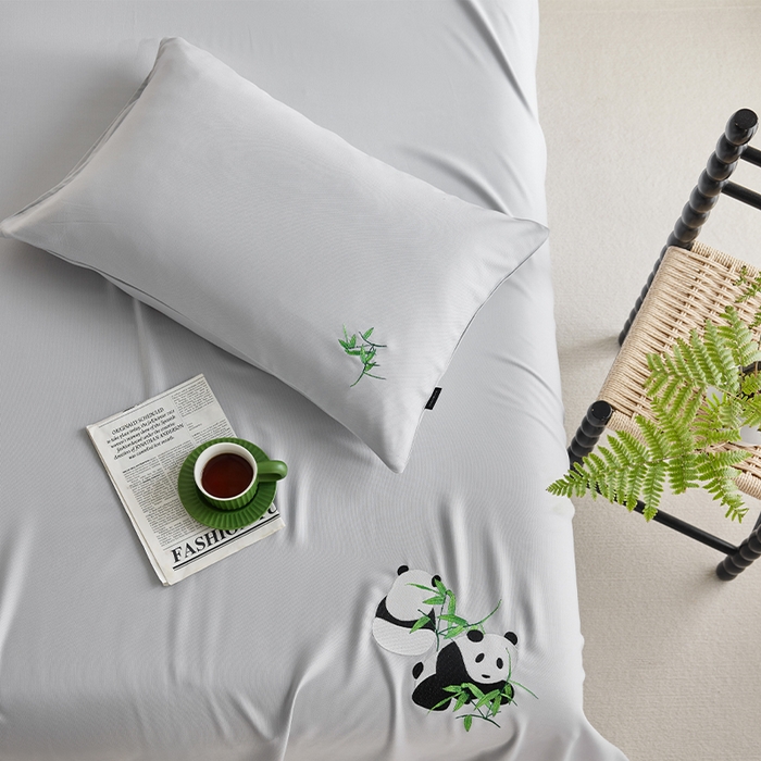 91家纺网 家纺一手货源 找家纺 春皖家纺 2026新款A类竹纤维绣花床单凉席系列-风格2 雅岩灰