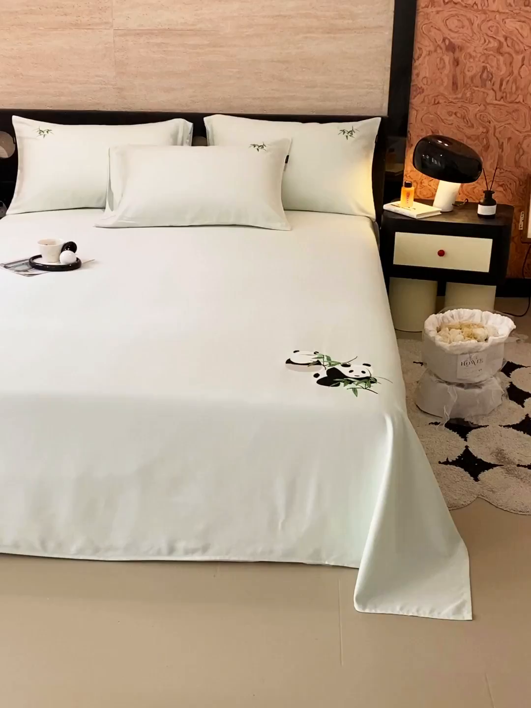 91家纺网 家纺一手货源 找家纺 春皖家纺 2026新款A类竹纤维绣花床单凉席系列-风格1 雅岩灰