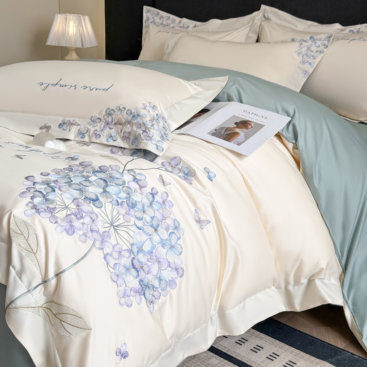 置顶家纺 2026新款亲肤刺绣四件套-薇朵 薇朵-白+蓝