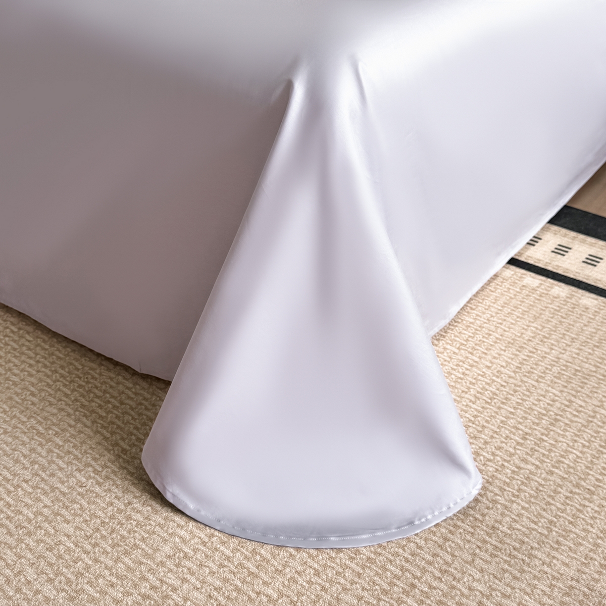 91家纺网 家纺一手货源 找家纺 置顶家纺 2026新款亲肤刺绣四件套-薇朵 薇朵-白+香芋紫