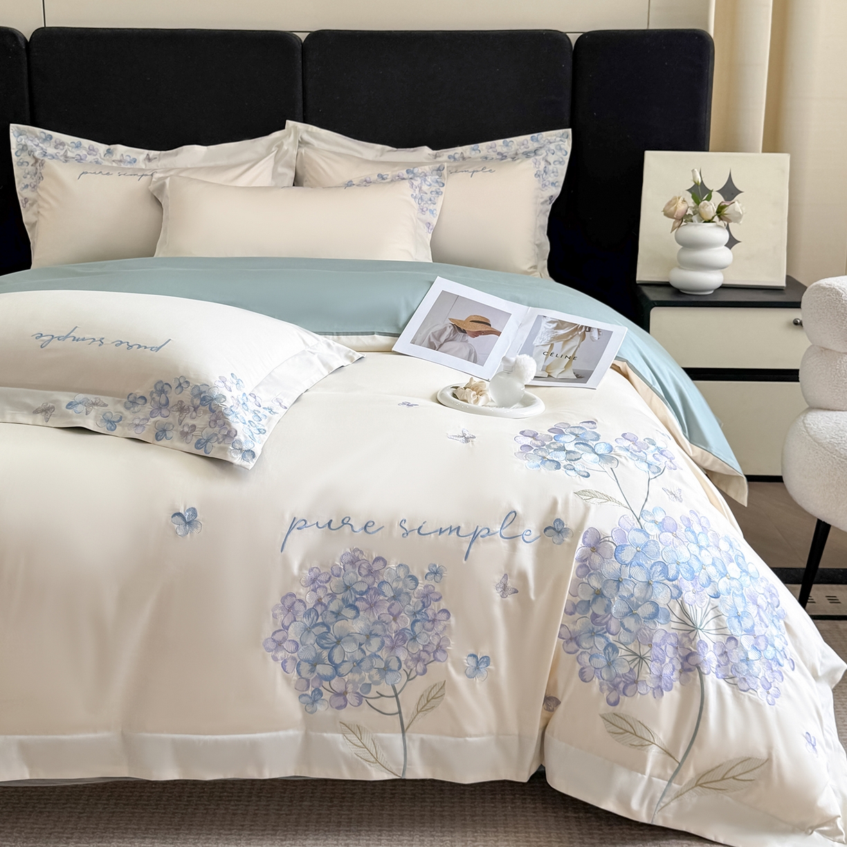 91家纺网 家纺一手货源 找家纺 置顶家纺 2026新款亲肤刺绣四件套-薇朵 薇朵-白+蓝