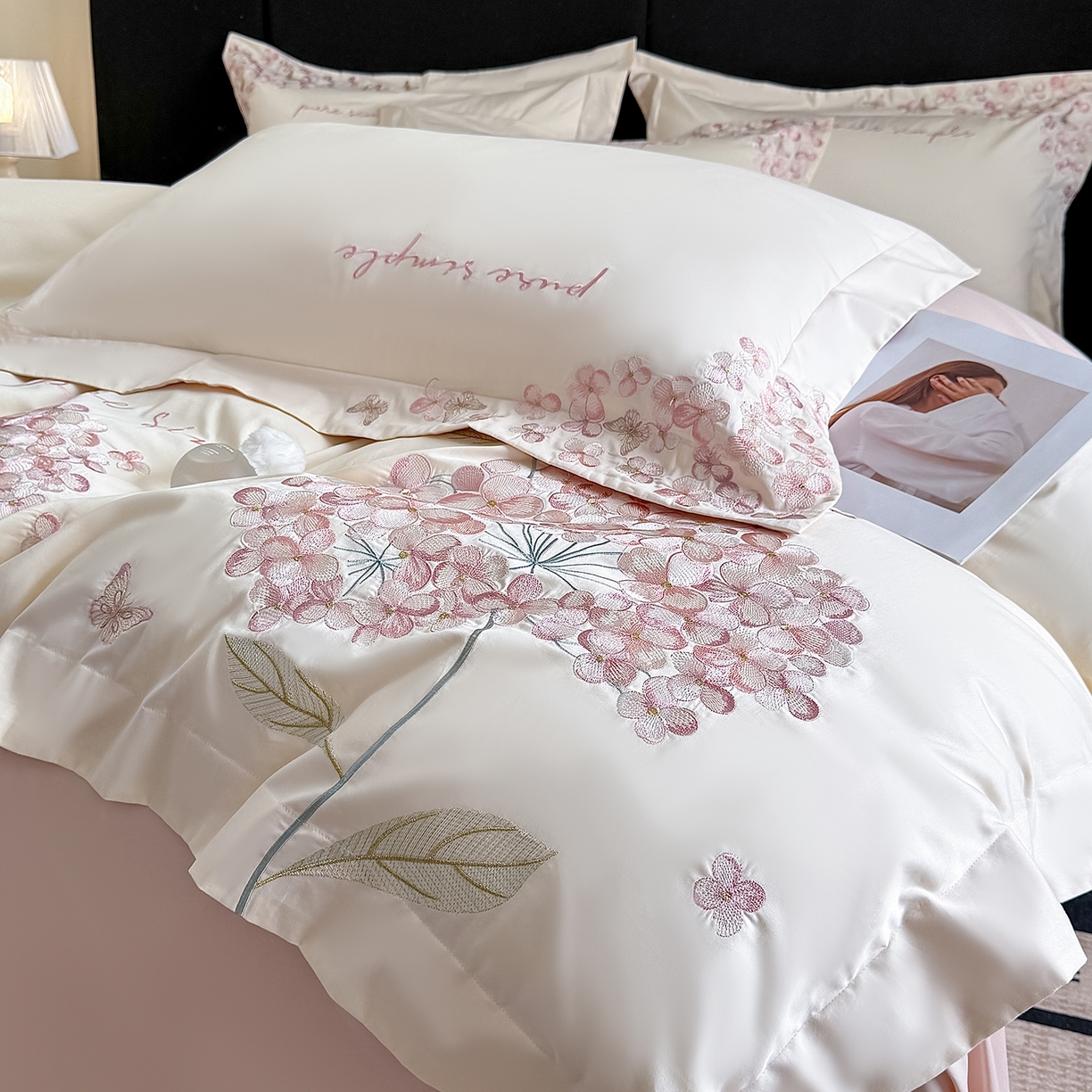 91家纺网 家纺一手货源 找家纺 置顶家纺 2026新款亲肤刺绣四件套-薇朵 薇朵-白+粉