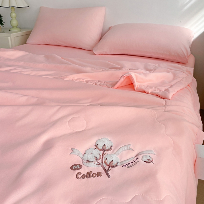 91家纺网 家纺一手货源 找家纺 易展家居 2026新款水洗棉新疆棉花夏被-棉花棉花+熊猫款 棉花-粉色