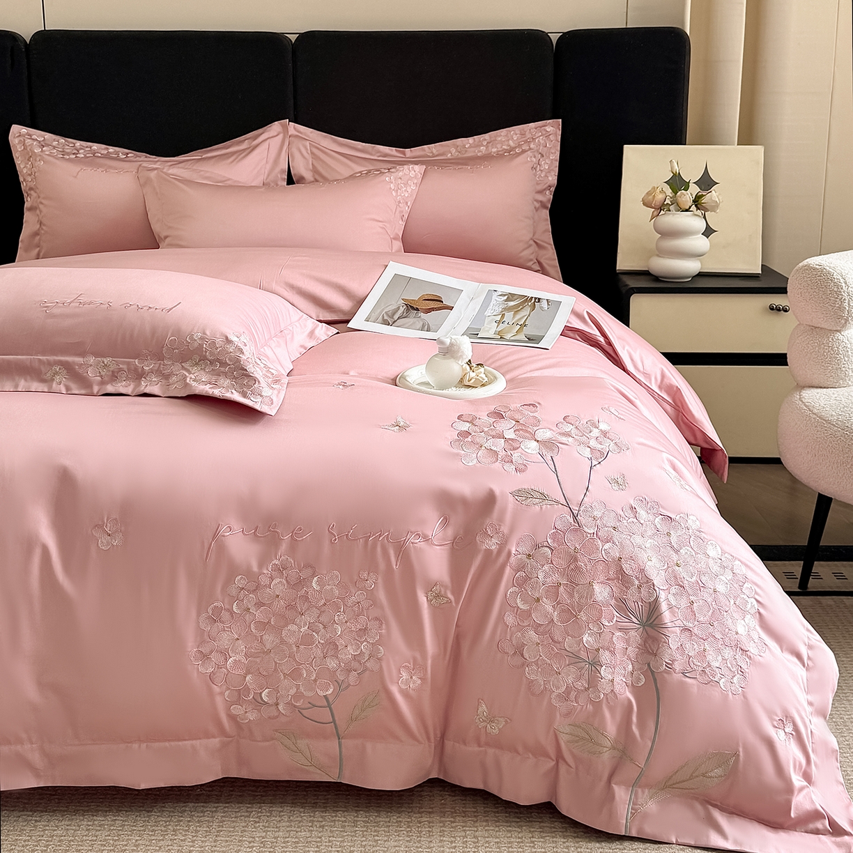 91家纺网 家纺一手货源 找家纺 置顶家纺 2026新款亲肤刺绣四件套-薇朵 薇朵-浅豆沙