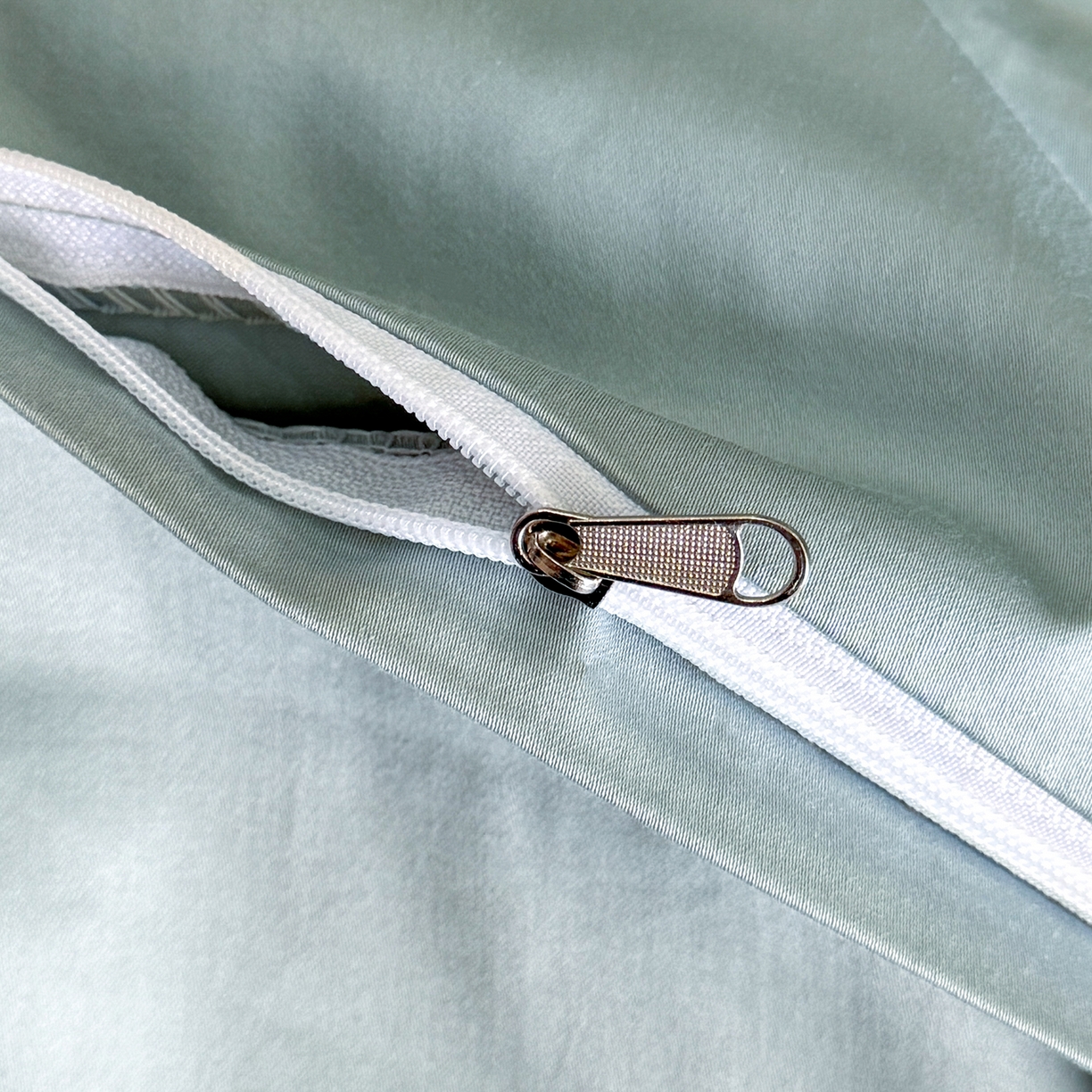 91家纺网 家纺一手货源 找家纺 置顶家纺 2026新款亲肤刺绣四件套-薇朵 薇朵-繁星蓝