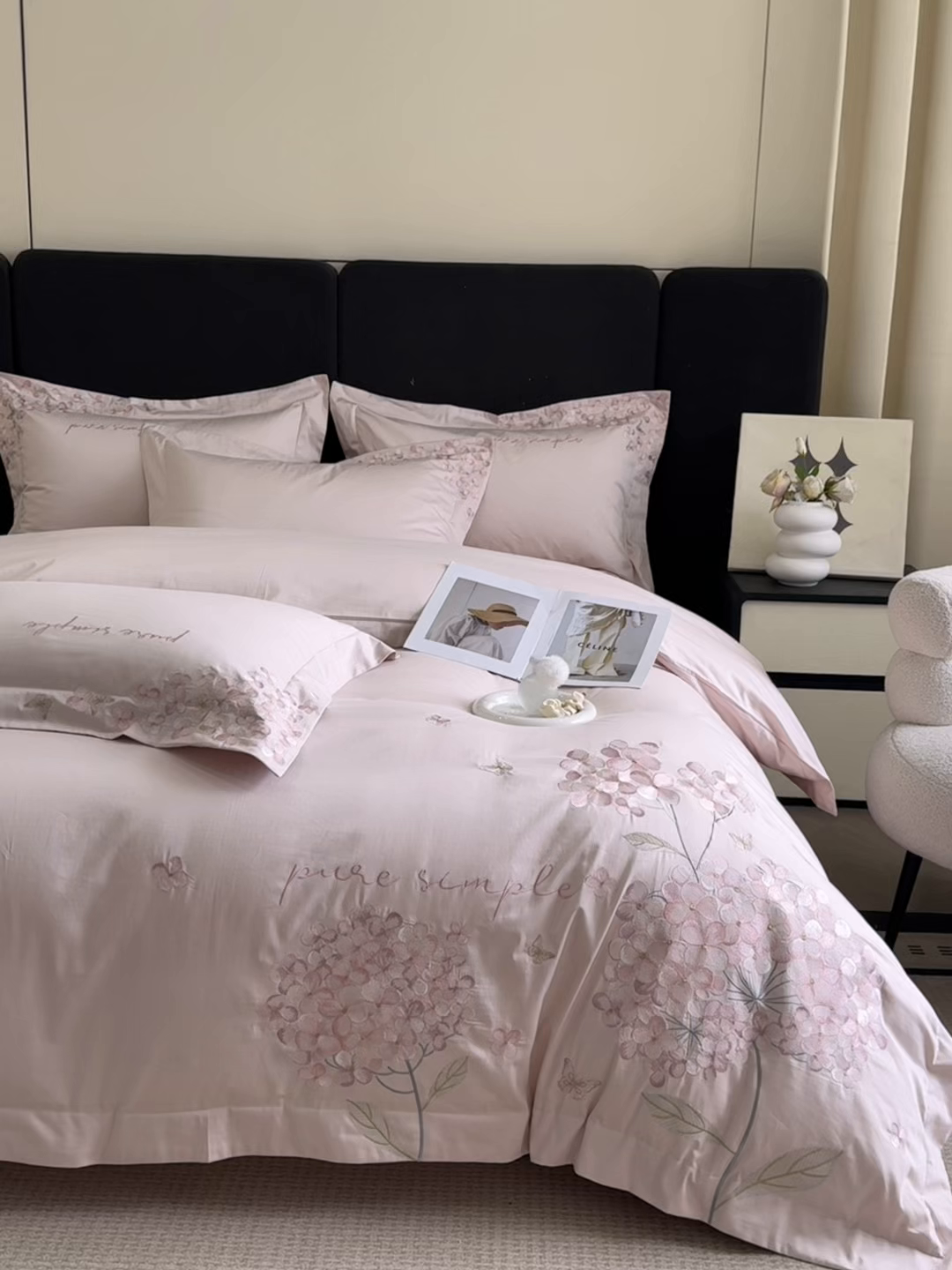 91家纺网 家纺一手货源 找家纺 置顶家纺 2026新款亲肤刺绣四件套-薇朵 薇朵-粉色