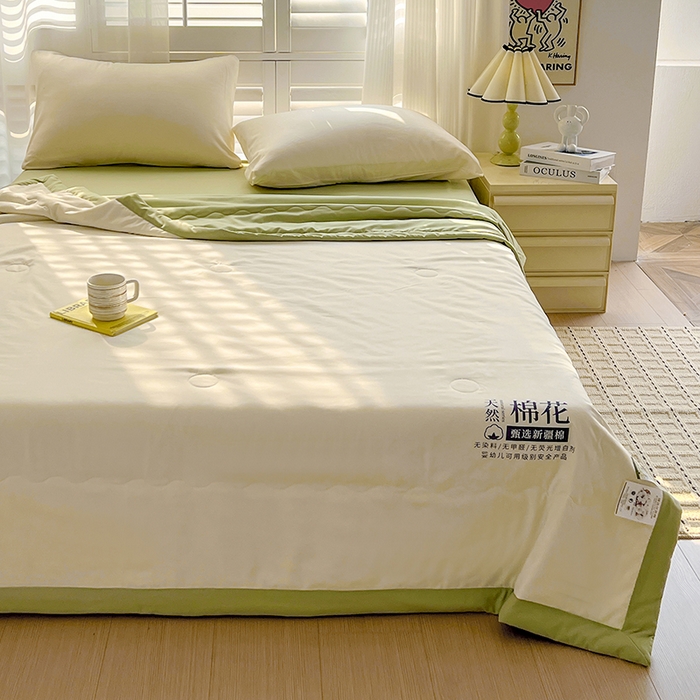 91家纺网 家纺一手货源 找家纺 易展家居 2026新款水洗棉新疆棉花夏被-棉花棉花+熊猫款 棉花·白拼绿