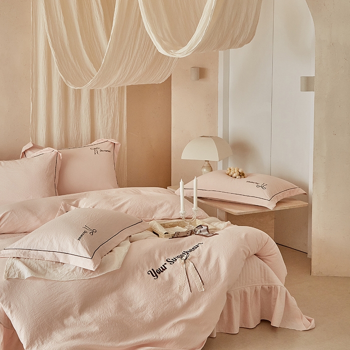 91家纺网 家纺一手货源 找家纺 孑寐家纺 2026新款索菲亚系列云柔棉床盖四件套 索菲亚-玉色