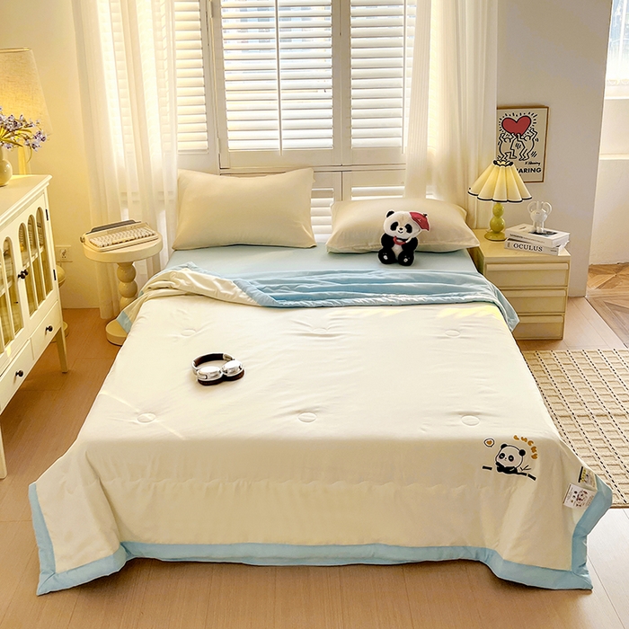 91家纺网 家纺一手货源 找家纺 易展家居 2026新款水洗棉新疆棉花夏被-棉花棉花+熊猫款 能猫-白拼蓝