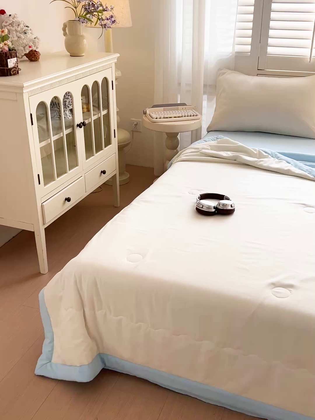 91家纺网 家纺一手货源 找家纺 易展家居 2026新款水洗棉新疆棉花夏被-棉花棉花+熊猫款 棉花·白拼蓝