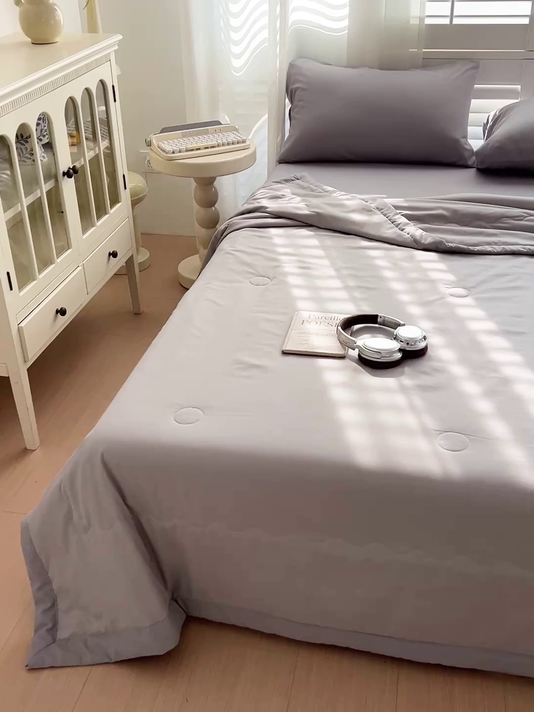 91家纺网 家纺一手货源 找家纺 易展家居 2026新款水洗棉新疆棉花夏被-棉花棉花+熊猫款 能猫-浅灰