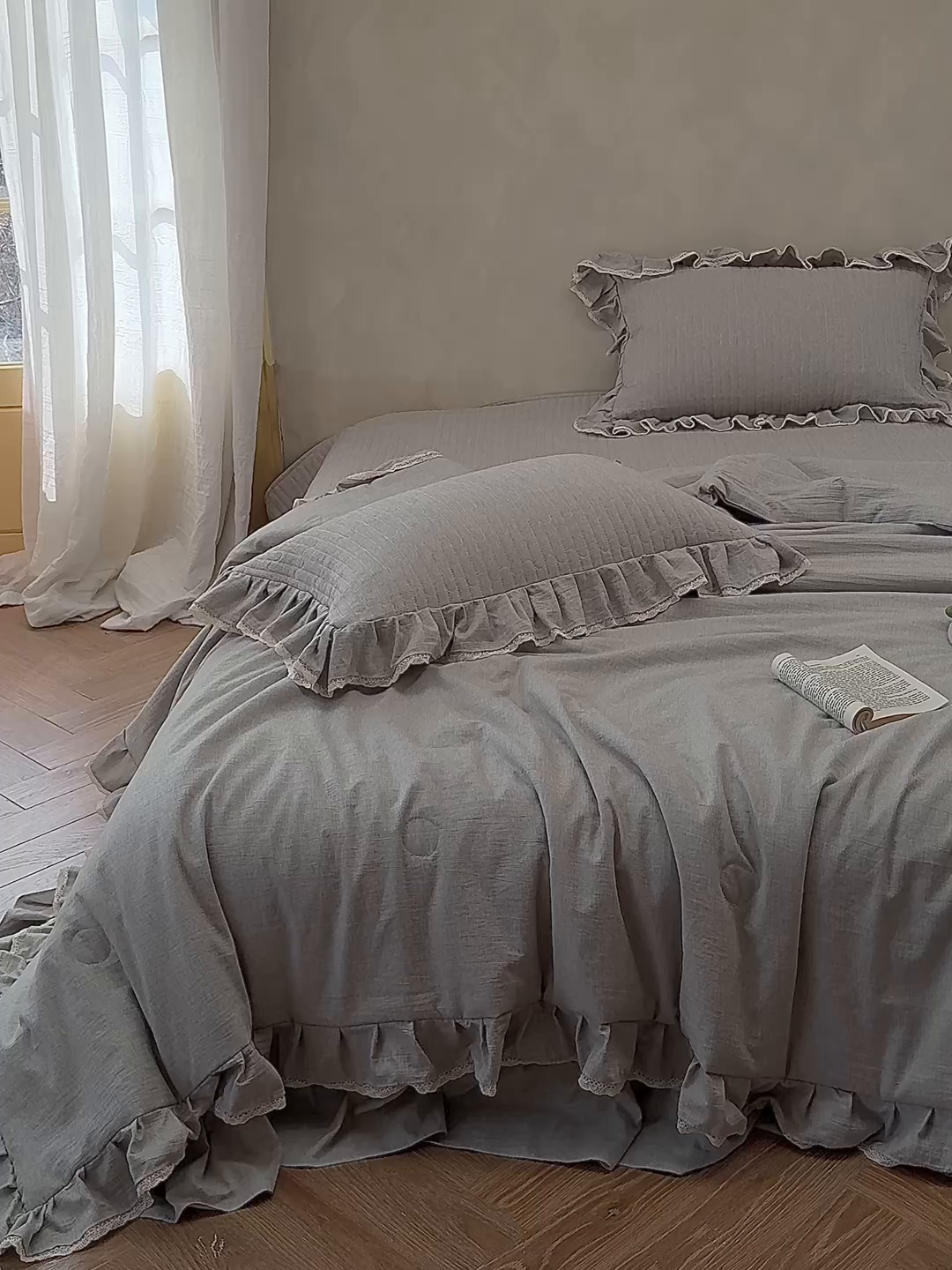 91家纺网 家纺一手货源 找家纺 孑寐家纺 2026新款色织棉麻多功能夏被夏凉被空调被床盖四件套 色织棉麻-灰色