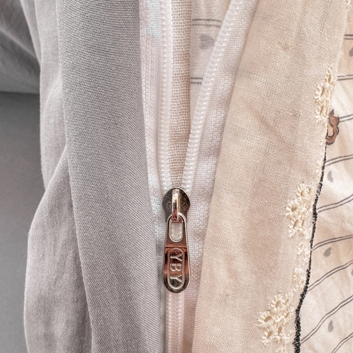 91家纺网 家纺一手货源 找家纺 睡美美家纺 2026新款A类古法水洗棉法式花边四件套 木马乐园