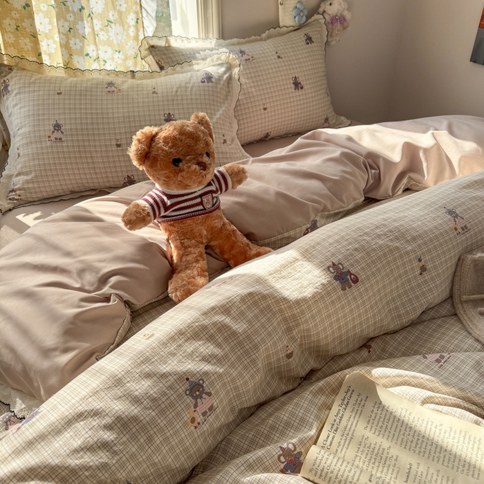 91家纺网 家纺一手货源 找家纺 睡美美家纺 2026新款A类古法水洗棉法式花边四件套 格纹小象