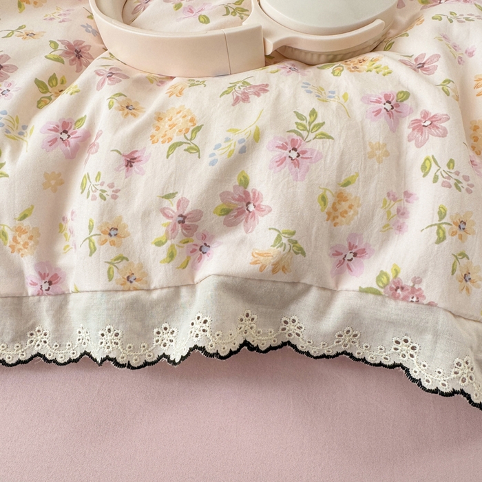 91家纺网 家纺一手货源 找家纺 睡美美家纺 2026新款A类古法水洗棉法式花边四件套 粉漾