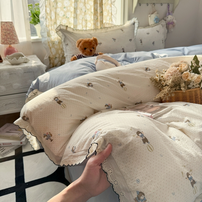 91家纺网 家纺一手货源 找家纺 睡美美家纺 2026新款A类古法水洗棉法式花边四件套 俏皮狗