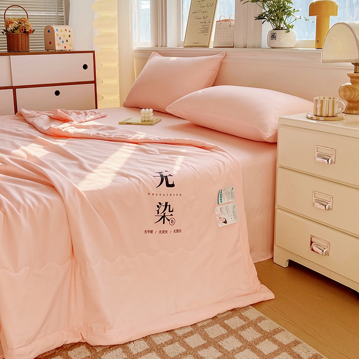 91家纺网 家纺一手货源 找家纺 易展家居 2026新款水洗棉大豆纤维夏被 无染-奶昔粉