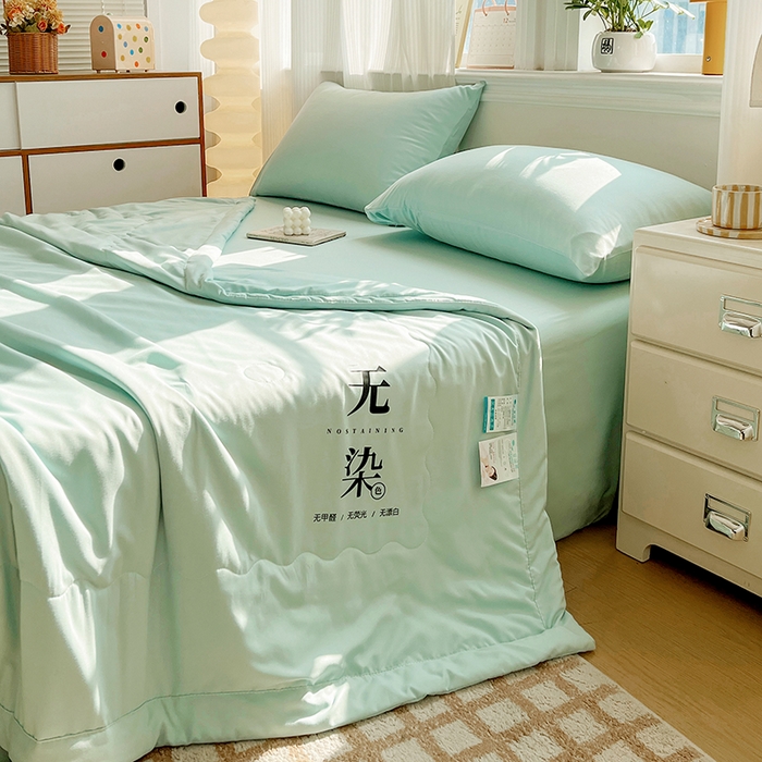 91家纺网 家纺一手货源 找家纺 易展家居 2026新款水洗棉大豆纤维夏被 无染-奶昔绿