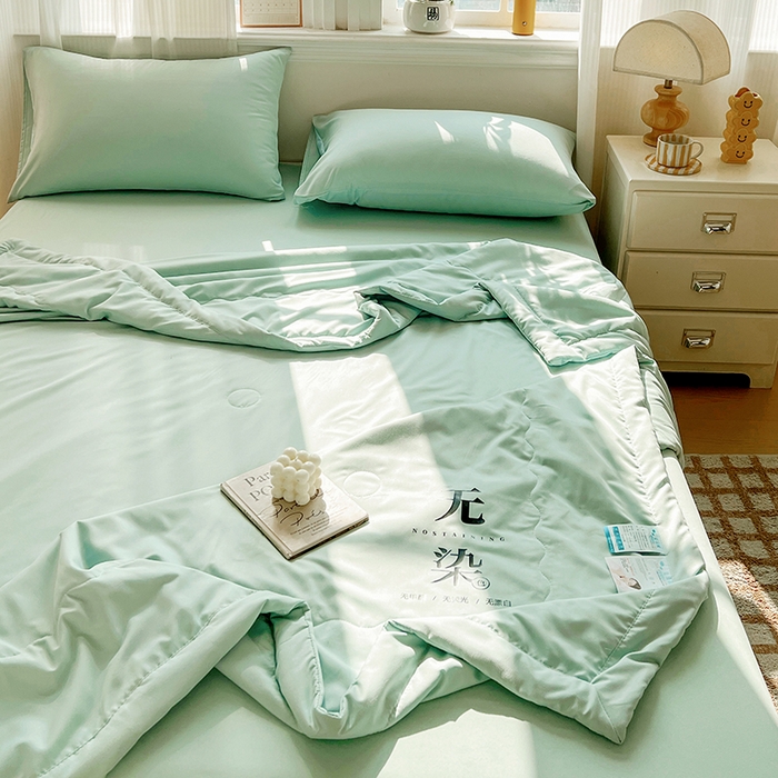 91家纺网 家纺一手货源 找家纺 易展家居 2026新款水洗棉大豆纤维夏被 无染-奶昔绿