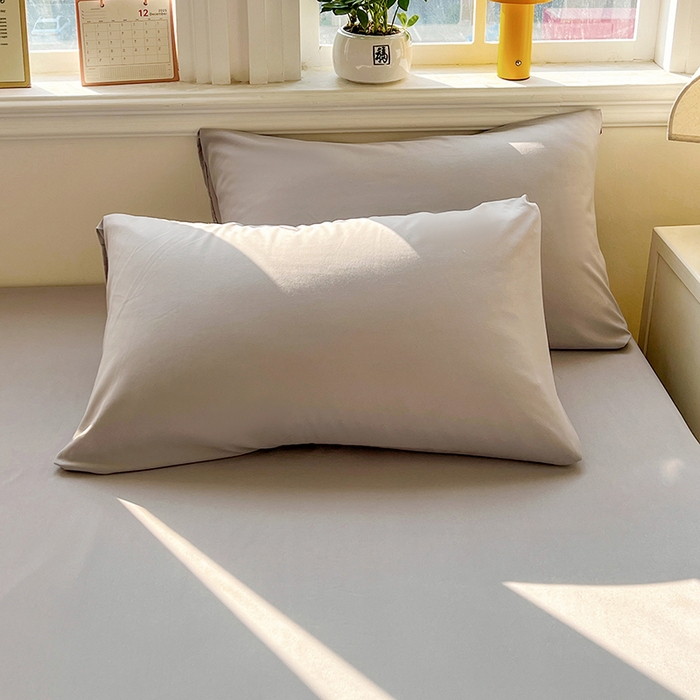 91家纺网 家纺一手货源 找家纺 易展家居 2026新款水洗棉大豆纤维夏被 熊猫·轻银灰