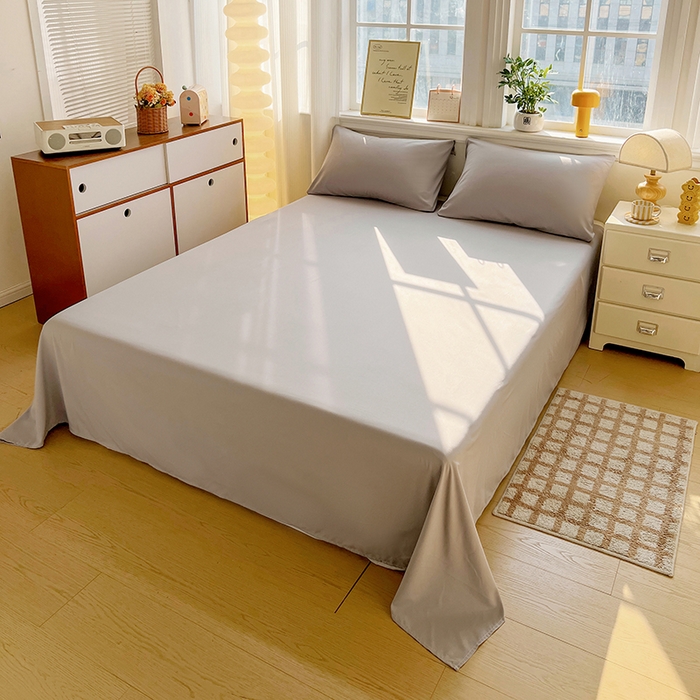 91家纺网 家纺一手货源 找家纺 易展家居 2026新款水洗棉大豆纤维夏被 熊猫·轻银灰