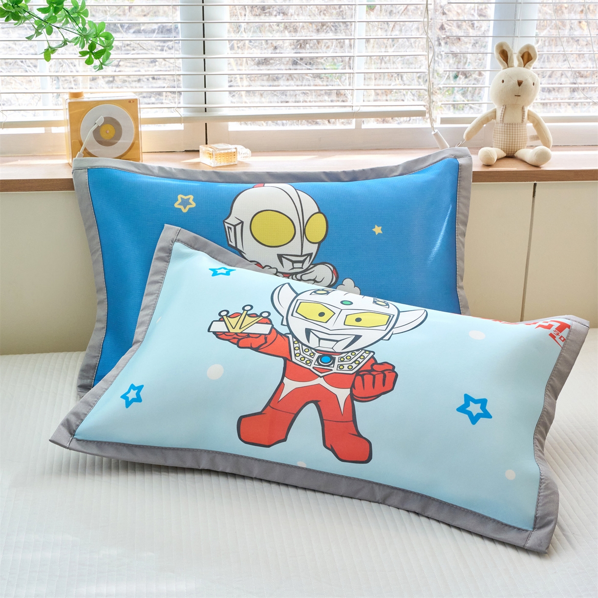 91家纺网 家纺一手货源 找家纺 兄弟坊 2026新款正版授权卡通儿童冰丝枕套枕头枕芯午睡枕卡通枕套 冠军奥特