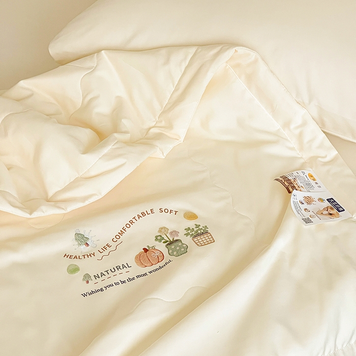 91家纺网 家纺一手货源 找家纺 易展家居 2026新款水洗棉大豆纤维夏被 田园生活-浅黄